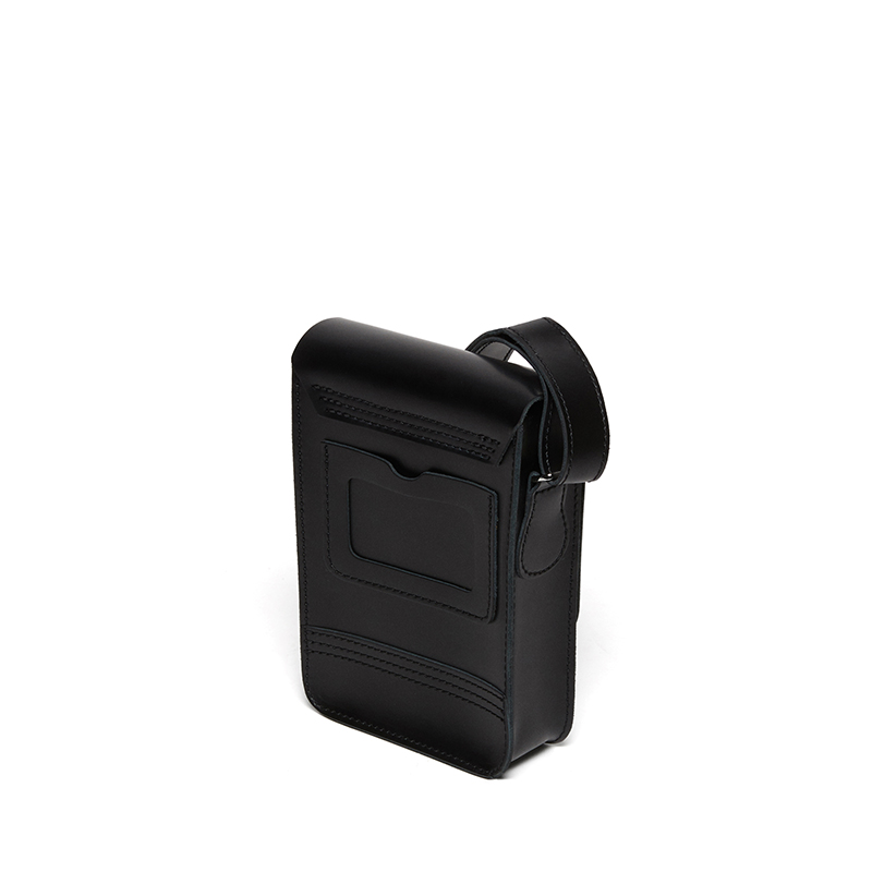 AD055001-Box Crossbody 黑色 AD055001
